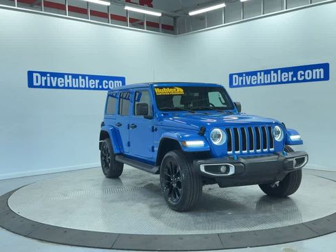 Used 2023 Jeep Wrangler Sahara w/ Cold Weather Group image 5