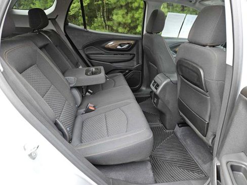 Used 2021 GMC Terrain SLE w/ Driver Convenience Package image 30