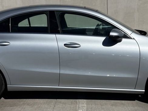 Used 2025 Mercedes-Benz CLA 250 4MATIC image 3