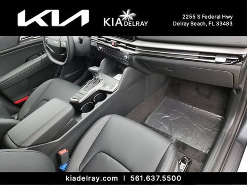 New 2026 Kia Sportage EX FWD image 10