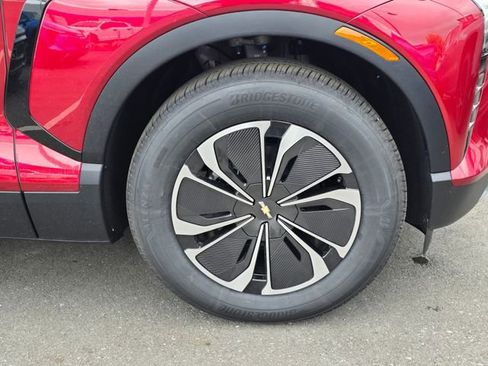New 2025 Chevrolet Blazer EV LT image 14
