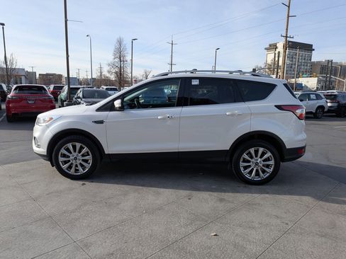 Used 2017 Ford Escape Titanium image 8