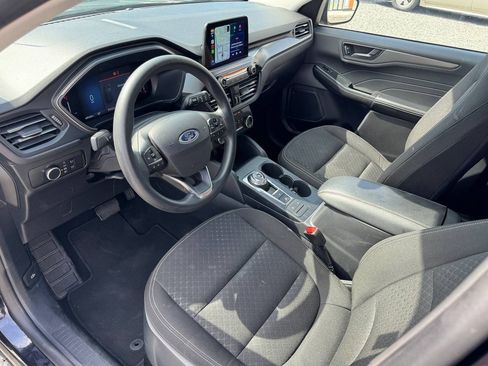 Used 2025 Ford Escape Active FWD image 9