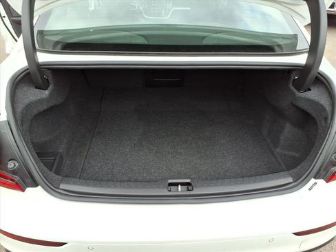 Certified 2022 Volvo S60 B5 R-Design image 13