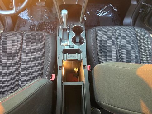 Used 2011 Chevrolet Equinox LT image 30