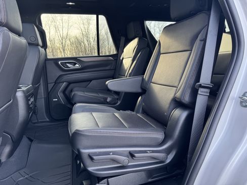 Used 2023 Chevrolet Tahoe High Country AWD/4WD image 27