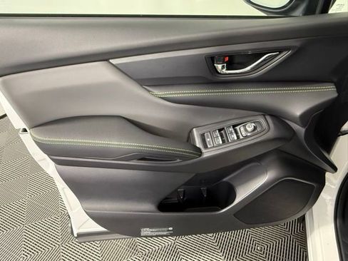 Used 2025 Subaru Ascent Onyx Edition w/ Onyx Package image 14