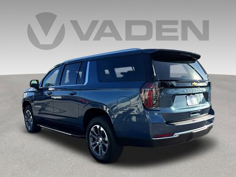 New 2026 Chevrolet Suburban LS image 30
