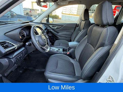 Used 2022 Subaru Forester Premium w/ Popular Package #3 image 13