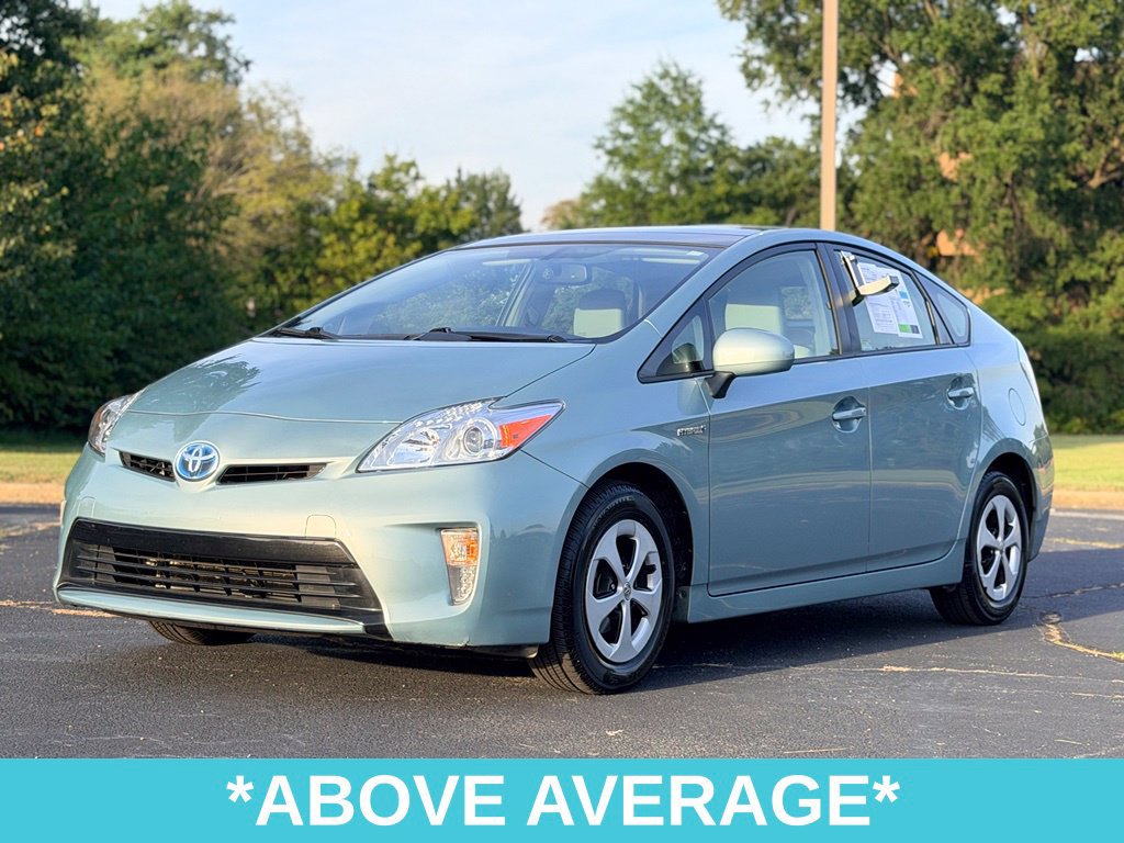 Used 2013 Toyota Prius Four w/ Deluxe Solar Roof Pkg FWD image 3