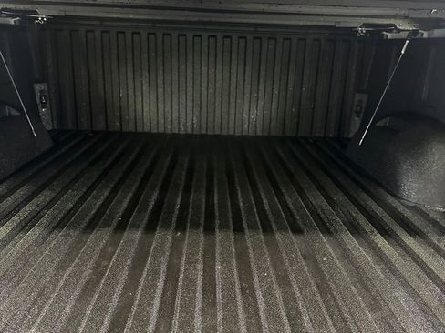 Used 2022 Toyota Tundra Limited image 32