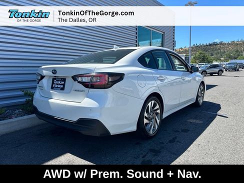 Used 2025 Subaru Legacy Limited AWD/4WD image 3