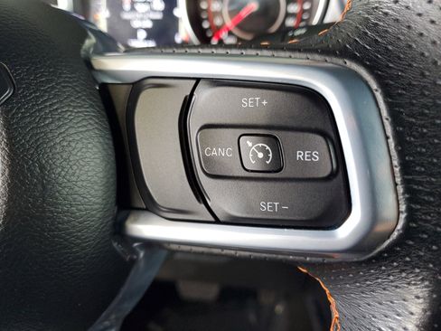 Certified 2021 Jeep Gladiator Mojave AWD/4WD image 25
