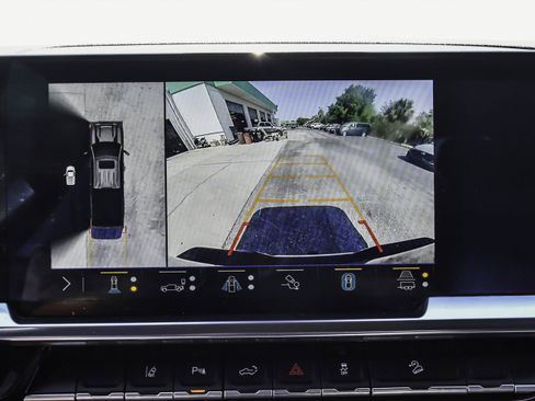 Used 2024 Chevrolet Silverado 3500 LTZ image 17