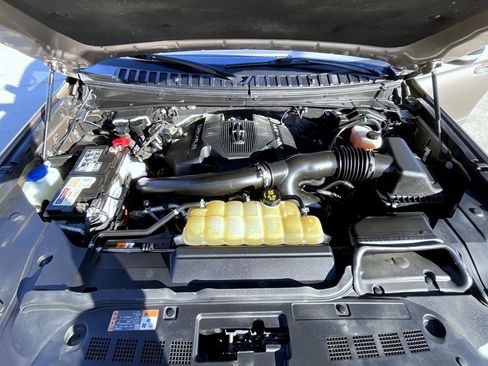 Used 2019 Lincoln Navigator L Reserve image 27