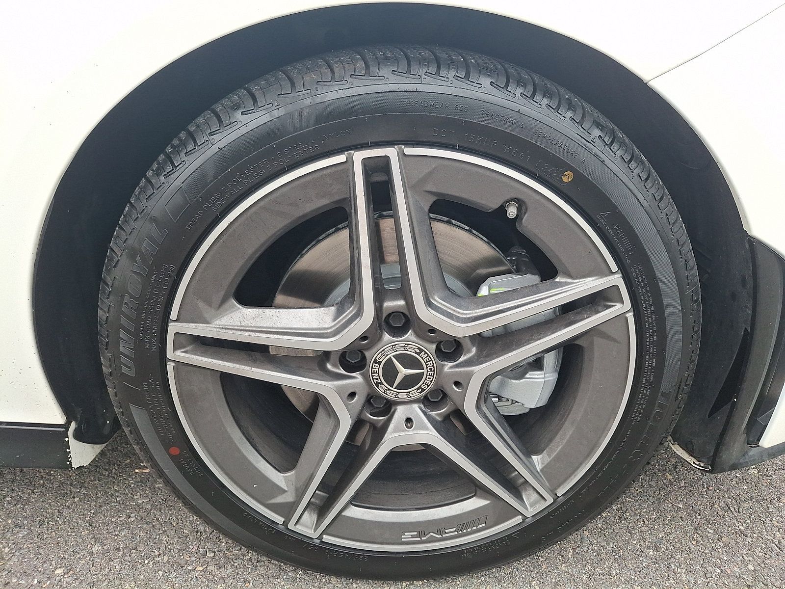 Used 2022 Mercedes-Benz CLA 250 4MATIC image 8
