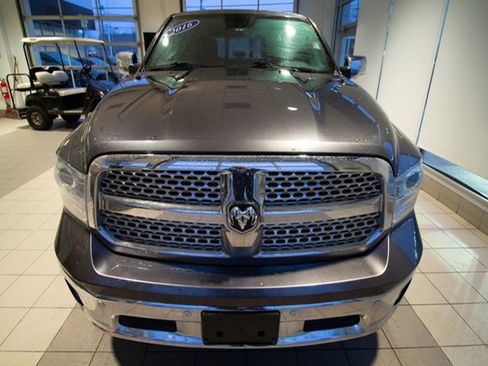 Used 2016 RAM 1500 Laramie w/ Convenience Group image 3