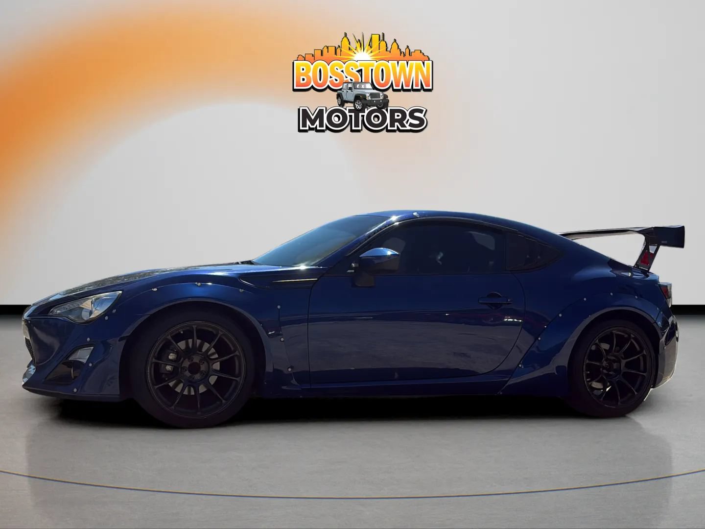 Used 2014 Scion FR-S RWD image 2