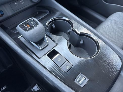 New 2026 Nissan Rogue SV FWD image 31