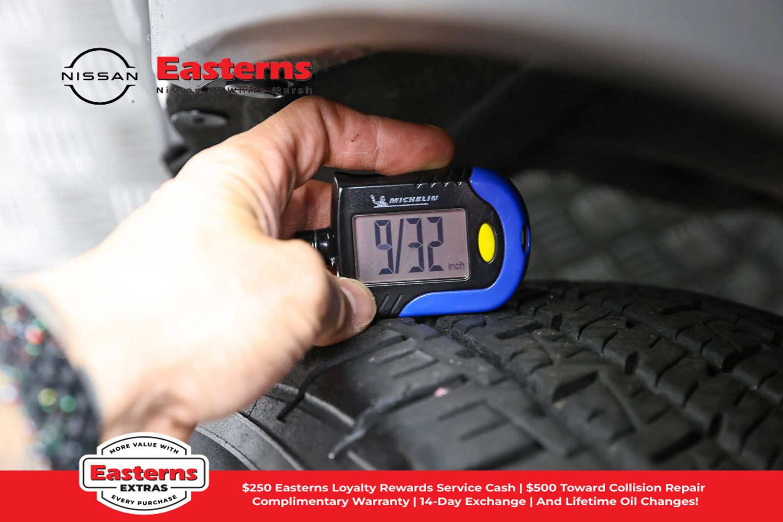 Used 2023 Toyota RAV4 LE AWD/4WD image 28