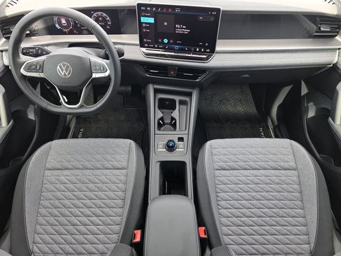 New 2026 Volkswagen Tiguan S FWD image 18