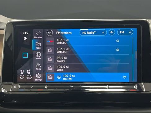 Used 2024 Volkswagen Atlas SE image 14