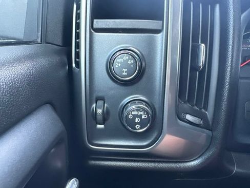 Used 2016 Chevrolet Silverado 1500 LT w/ All Star Edition AWD/4WD image 4