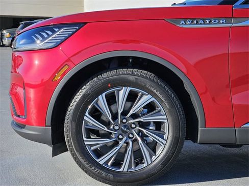 New 2026 Lincoln Aviator 2WD image 9
