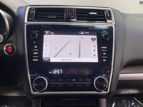 Used 2018 Subaru Outback 2.5i Limited image 19