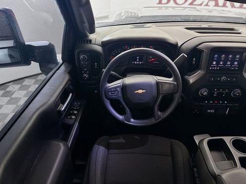 Used 2025 Chevrolet Silverado 2500 Custom w/ Custom Convenience Package image 25