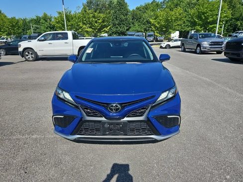 Used 2023 Toyota Camry XSE FWD image 2