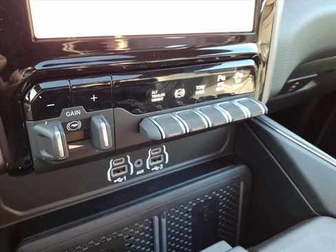 New 2026 RAM 2500 Laramie AWD/4WD image 20