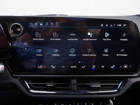 New 2026 Chevrolet Equinox EV RS image 15