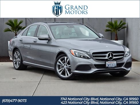 Used 2016 Mercedes-Benz C 350e Sedan w/ Multimedia Package image 1