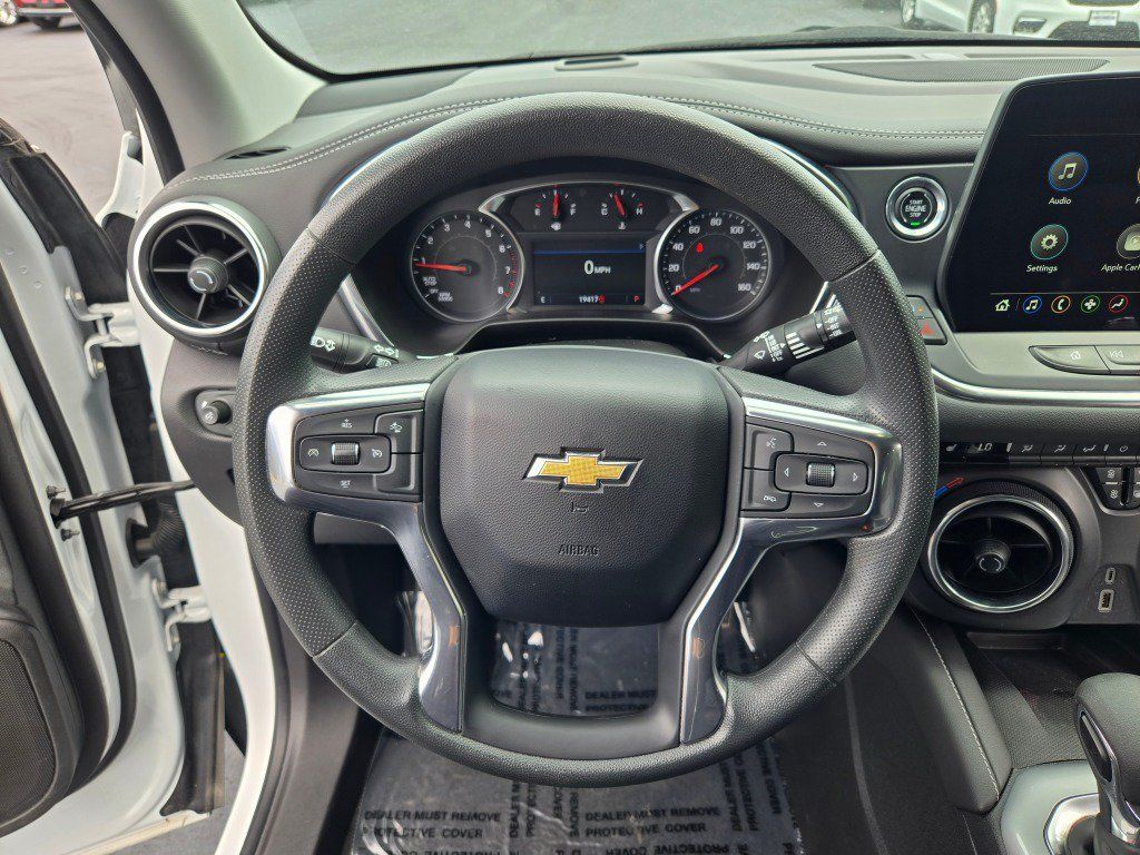 Certified 2024 Chevrolet Blazer LT w/ Convenience Package FWD image 36
