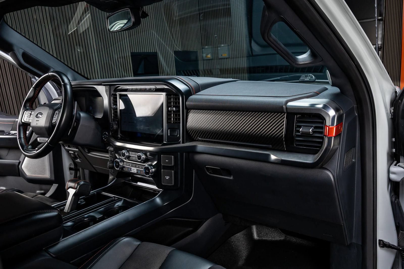 Used 2024 Ford F150 Raptor AWD/4WD image 17