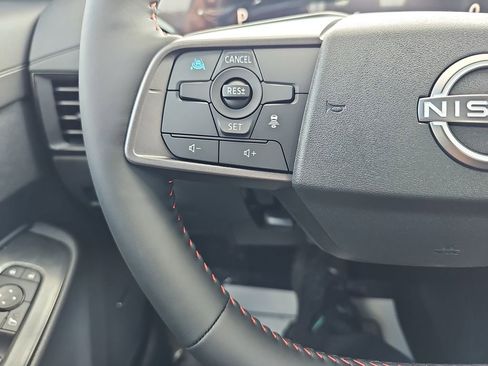 New 2026 Nissan Sentra SR w/ SR Premium Package FWD image 19