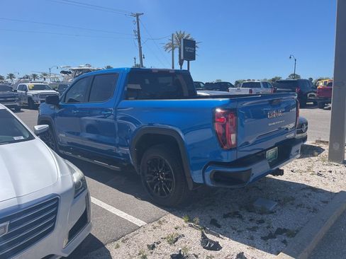 Used 2022 GMC Sierra 1500 Elevation image 3