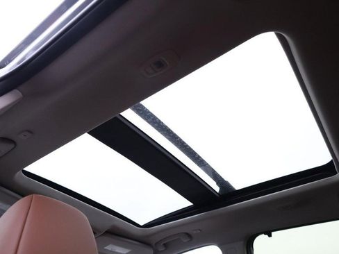 New 2026 Nissan Rogue Platinum w/ Platinum Premium Package image 9