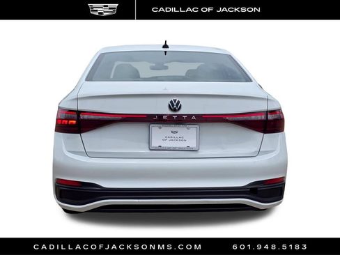 Used 2025 Volkswagen Jetta Sport FWD image 6