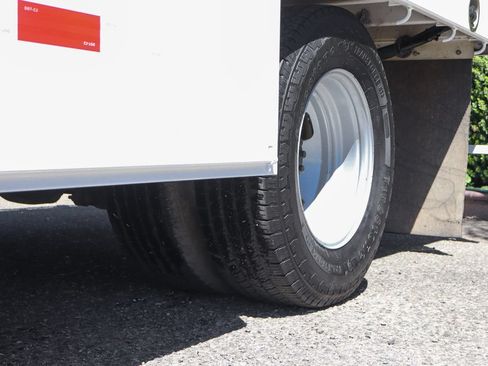 Used 2022 Ford F350 XL w/ Power Equipment Group RWD image 52