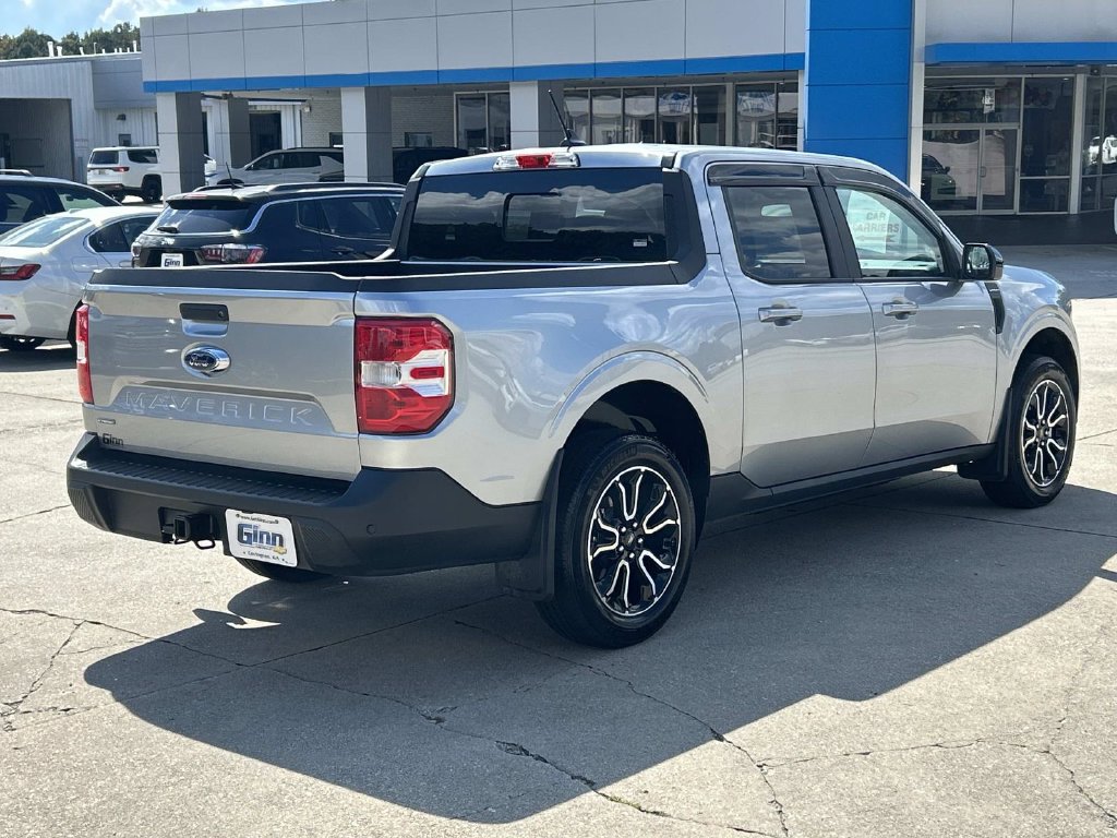 Used 2024 Ford Maverick Lariat FWD image 4