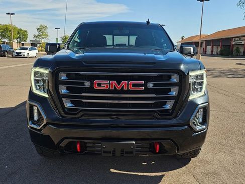 Used 2022 GMC Sierra 1500 AT4 w/ AT4 Preferred Package AWD/4WD image 3