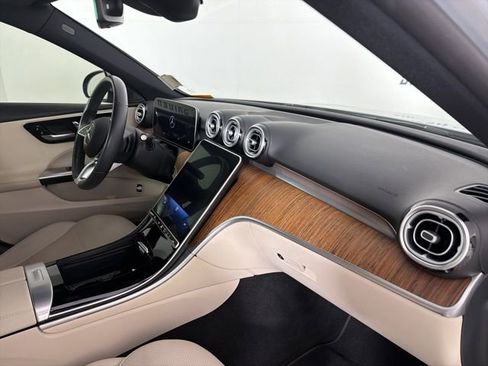 Used 2022 Mercedes-Benz C 300 Sedan image 17