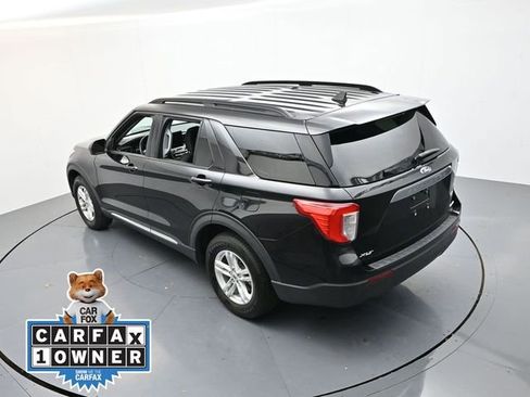 Used 2022 Ford Explorer XLT image 23