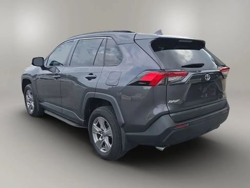 Used 2023 Toyota RAV4 XLE w/ Convenience Package FWD image 6
