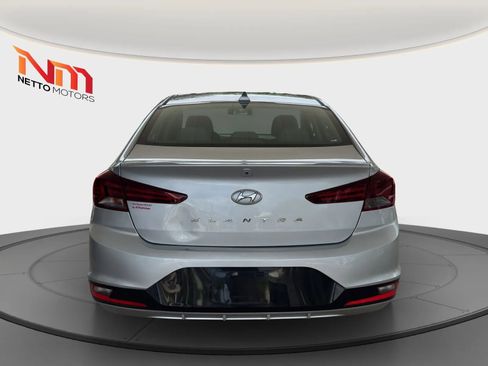 Used 2020 Hyundai Elantra SEL image 4