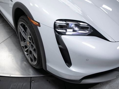 Certified 2024 Porsche Taycan 4 Cross Turismo image 12