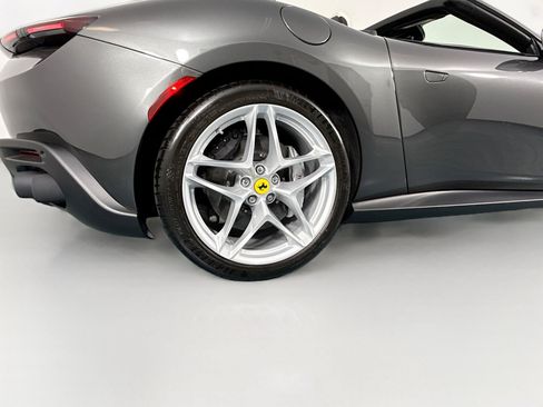 Used 2025 Ferrari Roma Spider RWD image 54