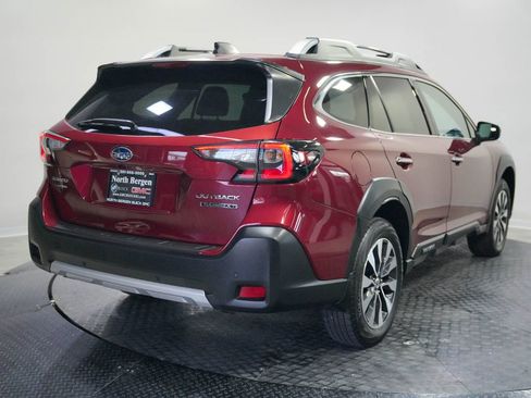 Used 2023 Subaru Outback Touring XT AWD/4WD image 8